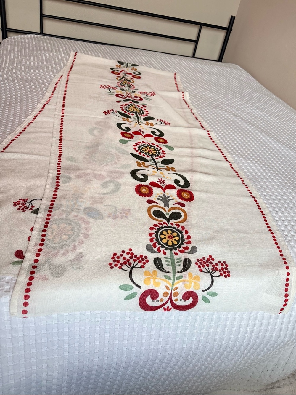 NWT IKEA Akerkulla Panel Curtain Table Runner Scandinavian Folk Floral 24”x118”